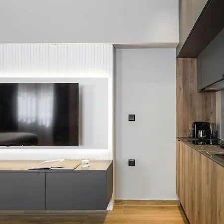 Apartment Aristotelian Virtues - Enkrateia Thessaloniki