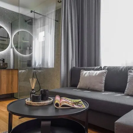 Aristotelian Virtues - Enkrateia Apartment Thessaloniki