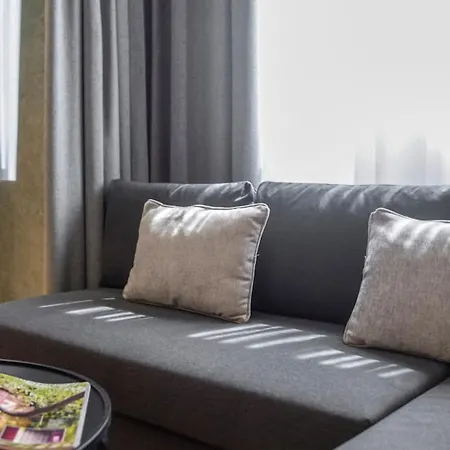 Aristotelian Virtues - Enkrateia Apartment