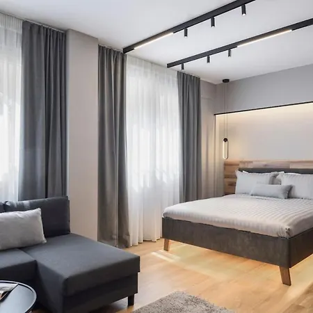 Aristotelian Virtues - Enkrateia Apartment Thessaloniki