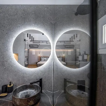 Apartment Aristotelian Virtues - Enkrateia *