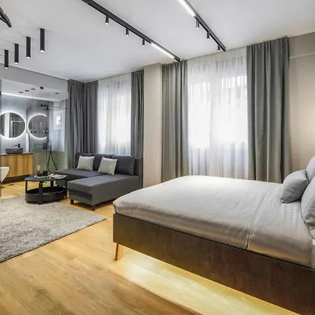 Apartment Aristotelian Virtues - Enkrateia